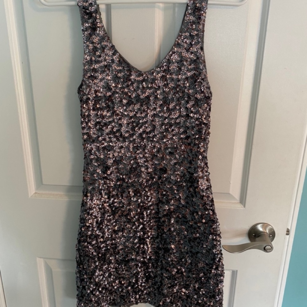 Silver Sequin Bodycon Dress, Size Medium